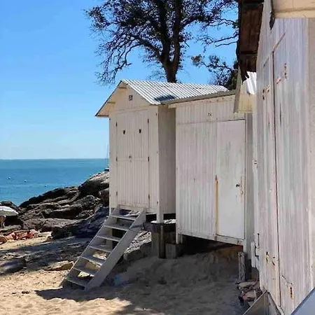 Maison Pecheur Dans Le Banzeau Holiday home *