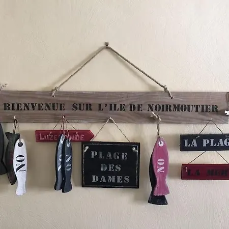 Maison Pecheur Dans Le Banzeau *