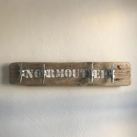 Maison Pecheur Dans Le Banzeau