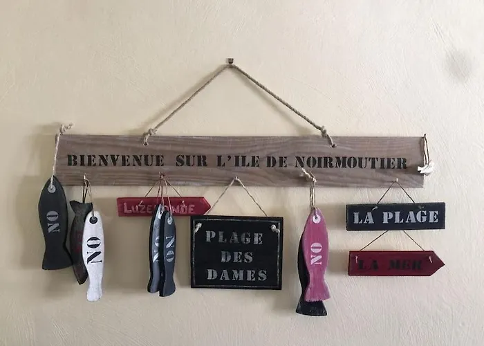 Maison Pecheur Dans Le Banzeau *