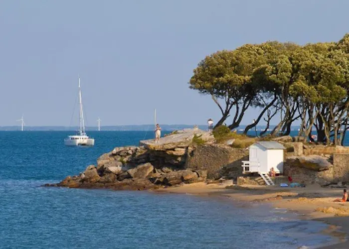 Maison Pecheur Dans Le Banzeau